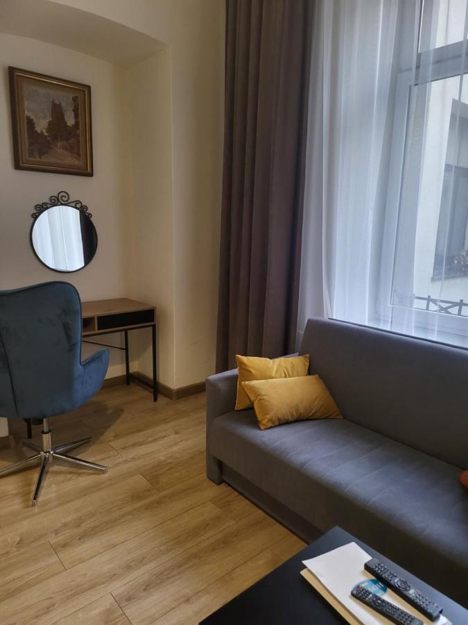 Amber 1112 * Krakau